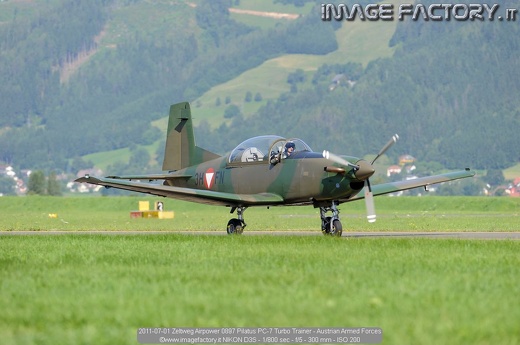 2011-07-01 Zeltweg Airpower 0897 Pilatus PC-7 Turbo Trainer - Austrian Armed Forces